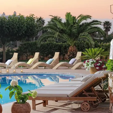 Sunvillage Boutique And Malia